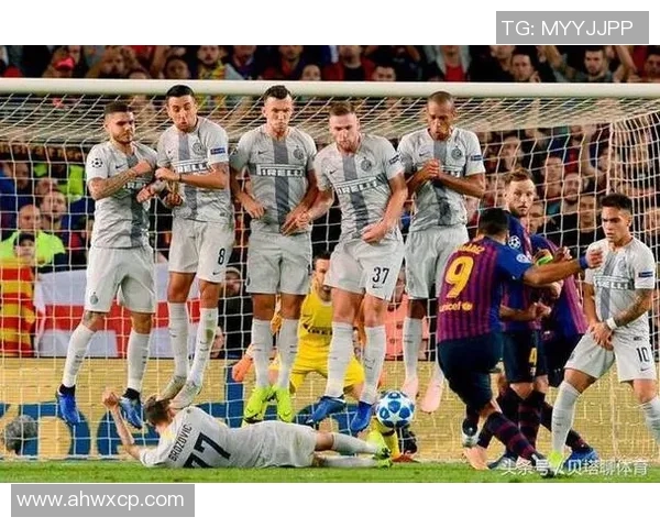 国米与热那亚激战正酣比赛结果揭晓引发球迷热议